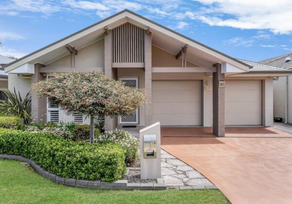 Bryson Bought Hamlyn Terrace